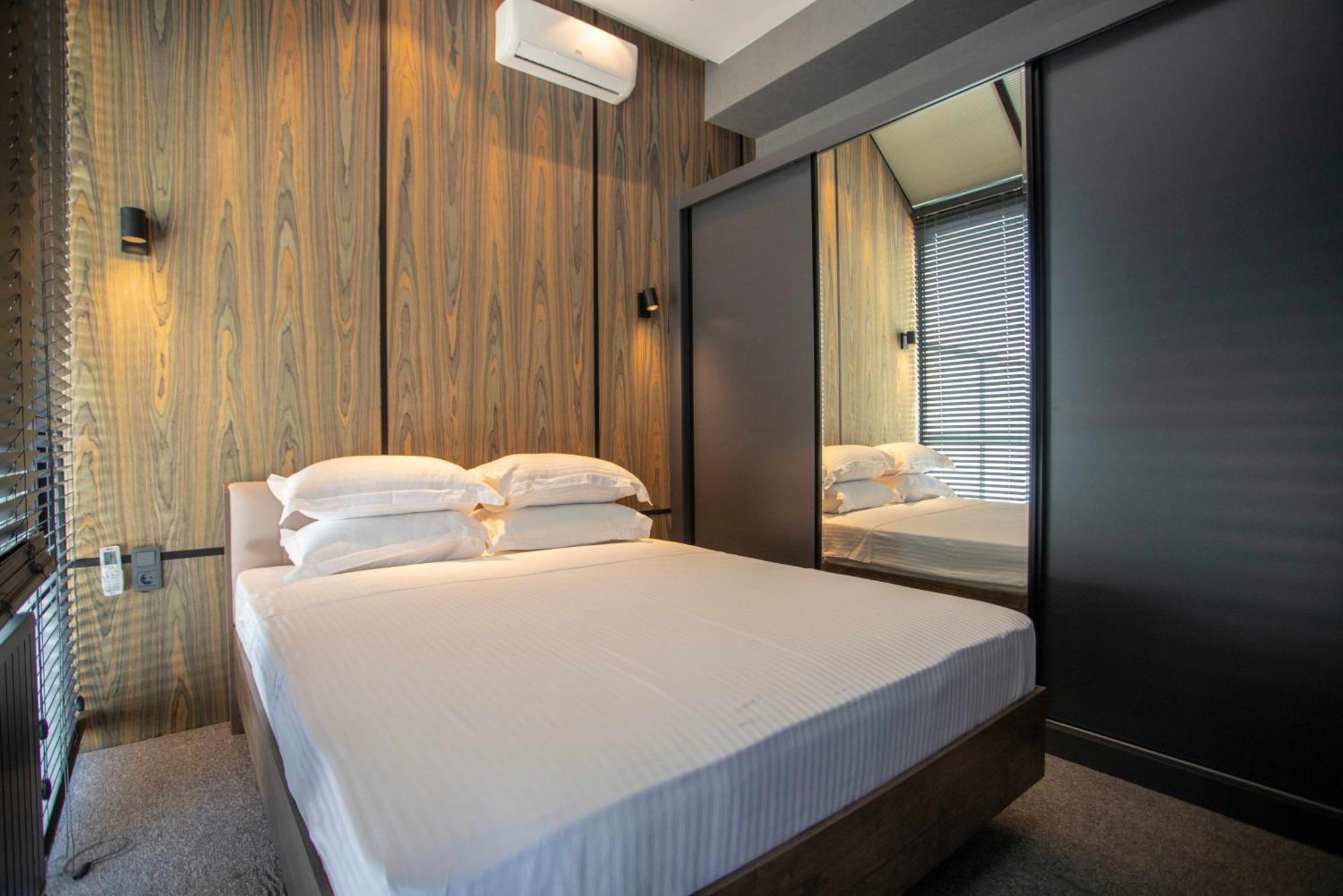 Gumbati Apart Hotel Batumi Bagian luar foto